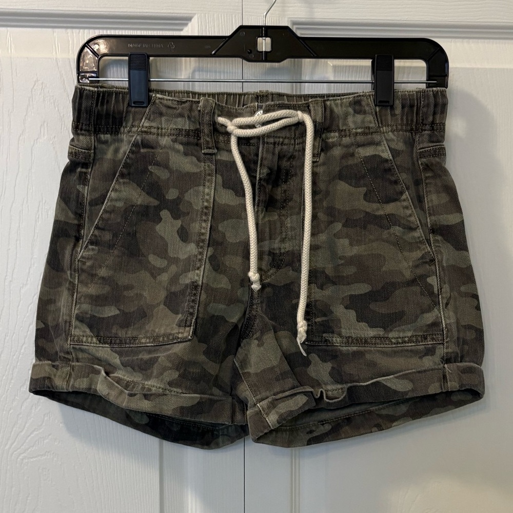AE Low-Rise Tomgirl Short